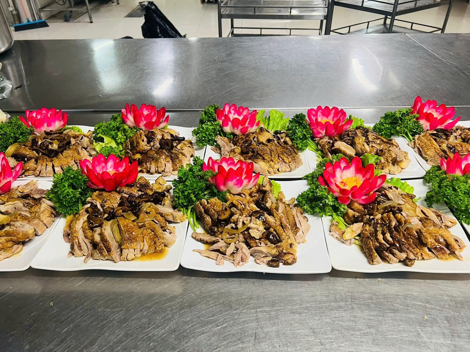 lợn mán đủ món ở Gia Lâm