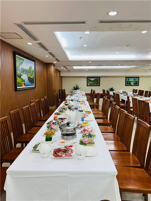 Ảnh đặt tiệc lợn mán ở Bắc Từ Liêm