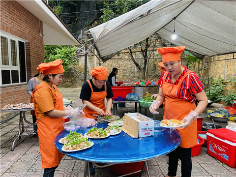 Ảnh ship mẹt lợn mán ở Mê Linh